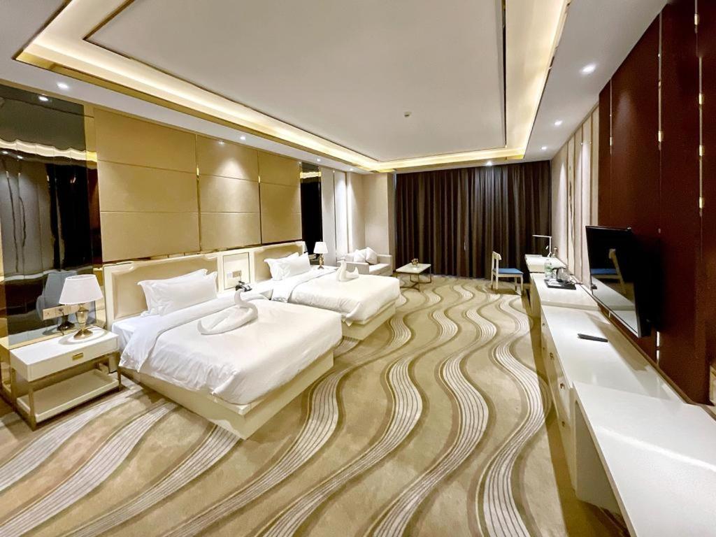 St Hotel Wattay Airport Βιεντιάν Εξωτερικό φωτογραφία